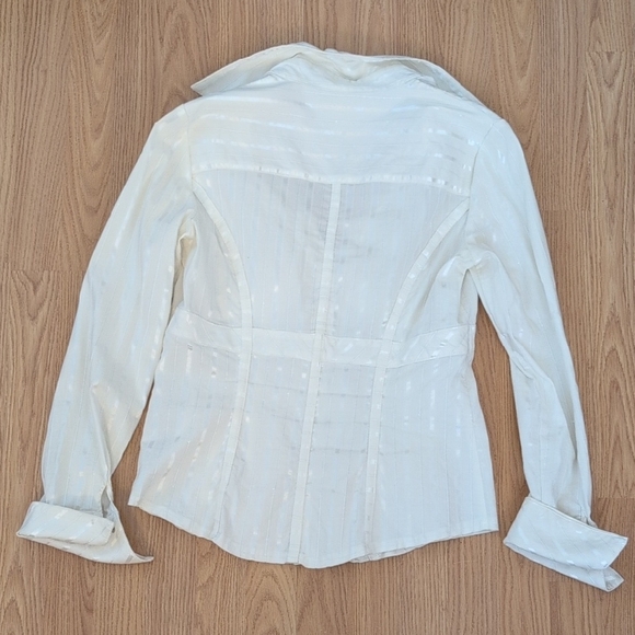 Cache White Button-Down Women's Shirt - Picture 4 of 10